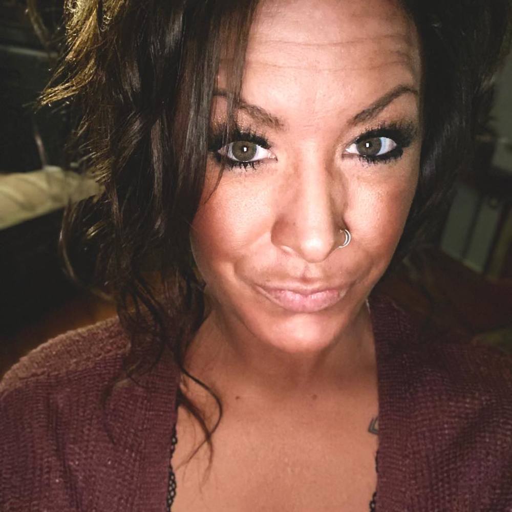 Meet your Posher, Gwendi